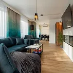 W Karkonoszach - Klimatyzacja, Widok Na Sniezke, Obok Aquaparku, Blisko Do Wang Karpacz