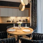 W Karkonoszach - Klimatyzacja, Widok Na Sniezke, Obok Aquaparku, Blisko Do Wang Apartmán